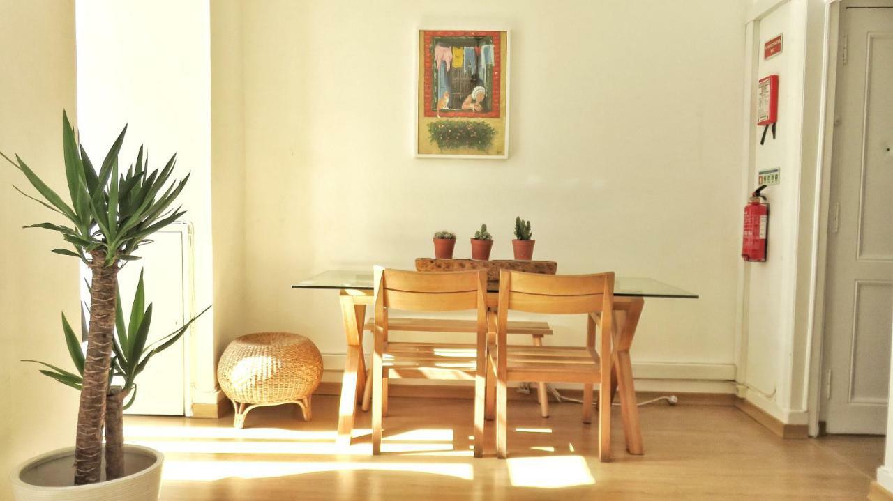 Santa Liberdade Apartment Lisbon Exterior photo